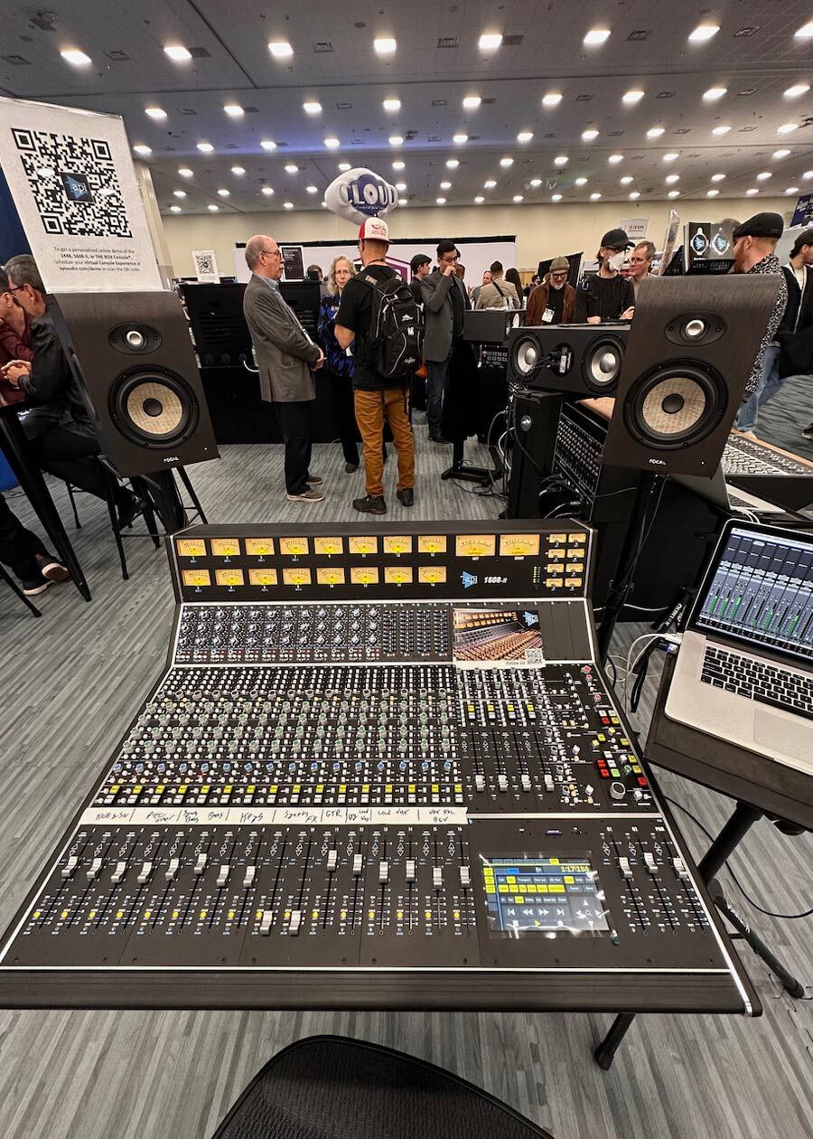 Namm Show 2025 - API stand